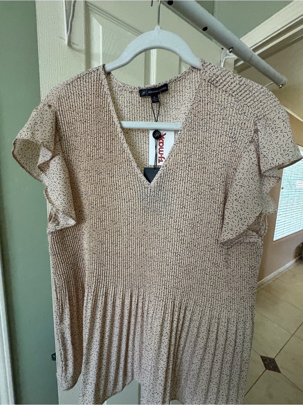 Adrianna Papell Peach Blouse with Black Dash Print